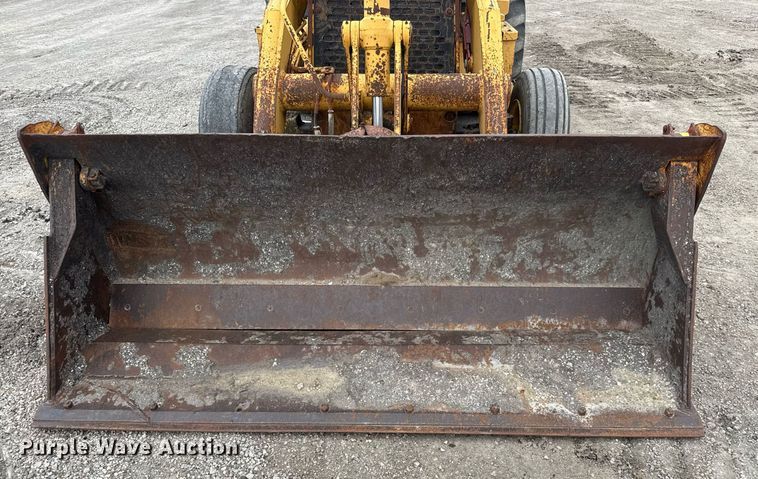 image for item EQ1252 1996 John Deere 310D backhoe