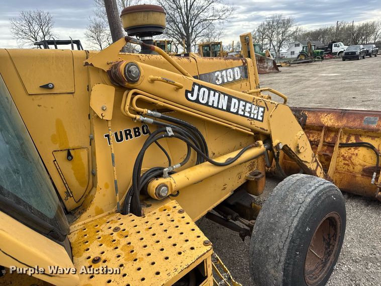 image for item EQ1252 1996 John Deere 310D backhoe