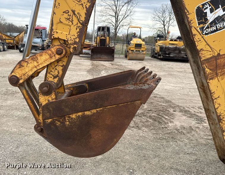image for item EQ1252 1996 John Deere 310D backhoe