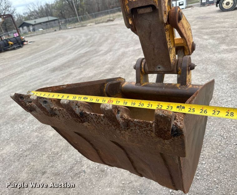 image for item EQ1252 1996 John Deere 310D backhoe