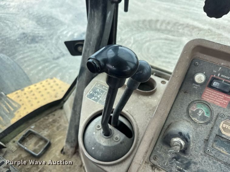 image for item EQ1252 1996 John Deere 310D backhoe