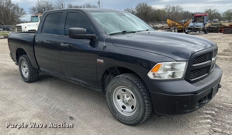 image for item EQ1253 2014 Dodge Ram 1500 Crew Cab pickup truck