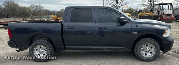image for item EQ1253 2014 Dodge Ram 1500 Crew Cab pickup truck