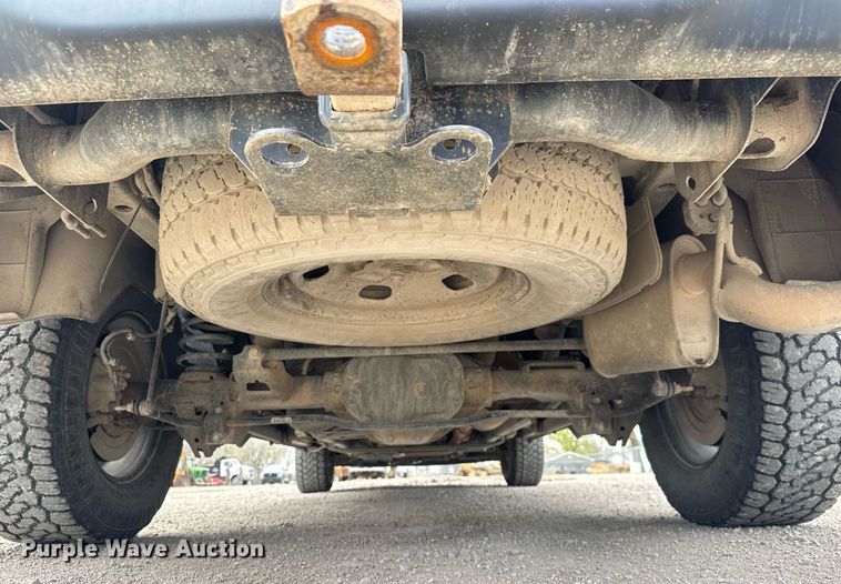 image for item EQ1253 2014 Dodge Ram 1500 Crew Cab pickup truck