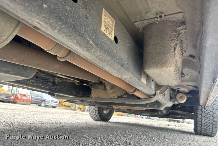 image for item EQ1253 2014 Dodge Ram 1500 Crew Cab pickup truck