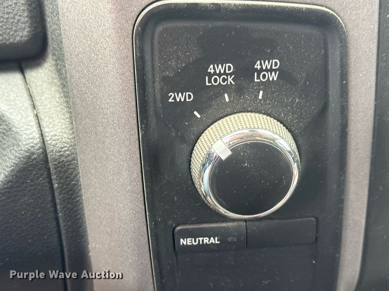 image for item EQ1253 2014 Dodge Ram 1500 Crew Cab pickup truck