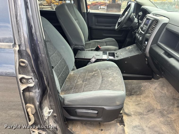 image for item EQ1253 2014 Dodge Ram 1500 Crew Cab pickup truck