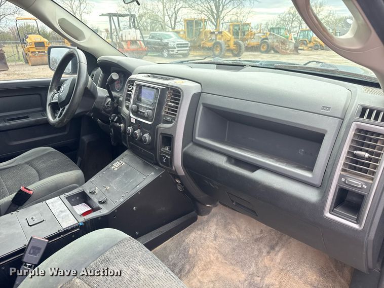 image for item EQ1253 2014 Dodge Ram 1500 Crew Cab pickup truck