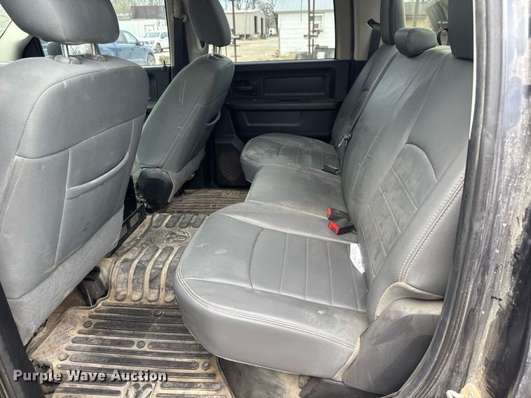 image for item EQ1253 2014 Dodge Ram 1500 Crew Cab pickup truck