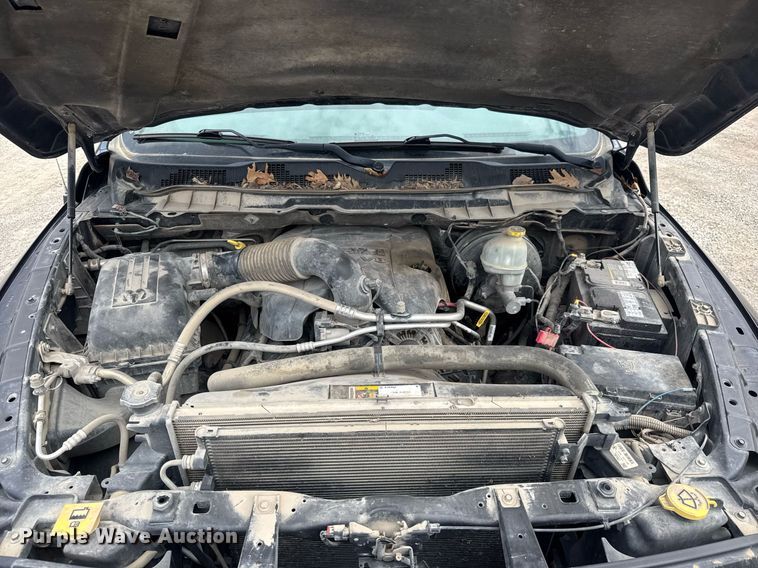 image for item EQ1253 2014 Dodge Ram 1500 Crew Cab pickup truck