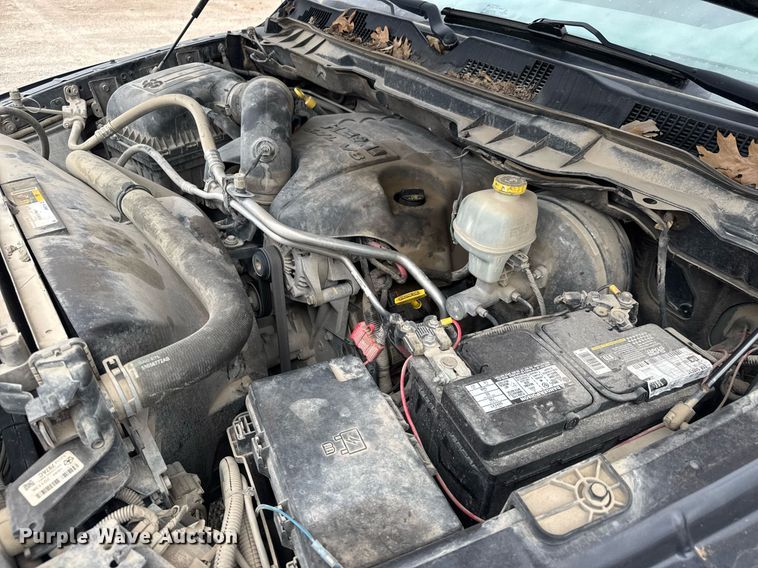 image for item EQ1253 2014 Dodge Ram 1500 Crew Cab pickup truck