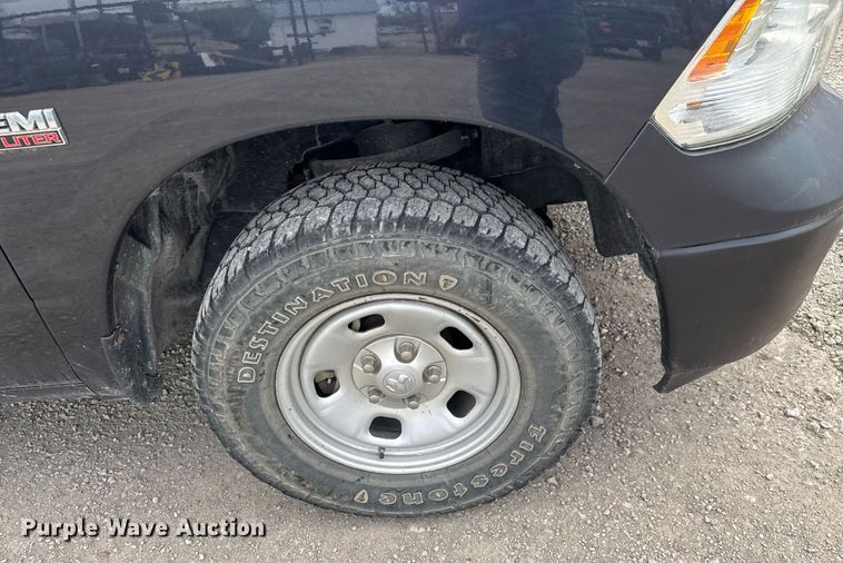 image for item EQ1253 2014 Dodge Ram 1500 Crew Cab pickup truck