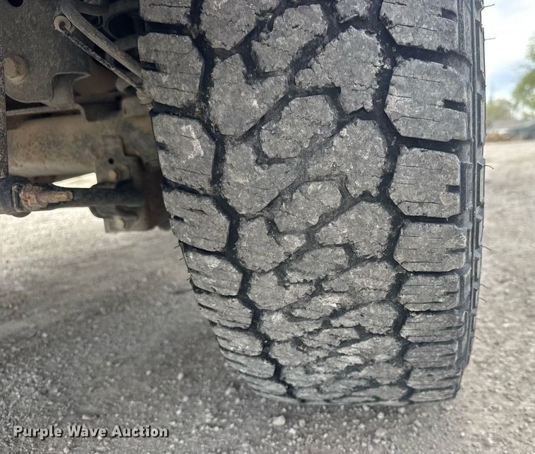 image for item EQ1253 2014 Dodge Ram 1500 Crew Cab pickup truck