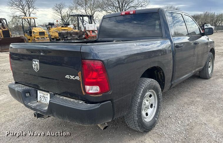 image for item EQ1254 2014 Dodge Ram 1500 Crew Cab pickup truck