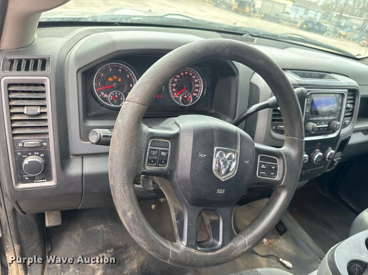 image for item EQ1254 2014 Dodge Ram 1500 Crew Cab pickup truck