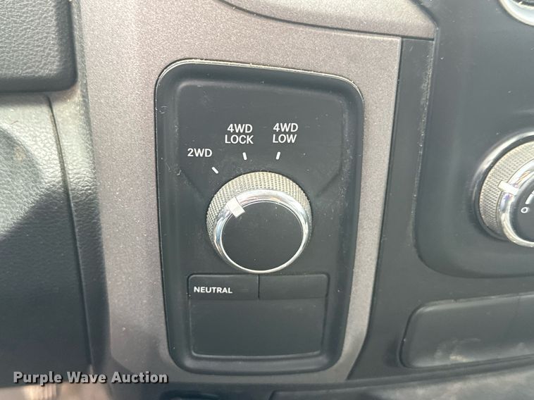 image for item EQ1254 2014 Dodge Ram 1500 Crew Cab pickup truck