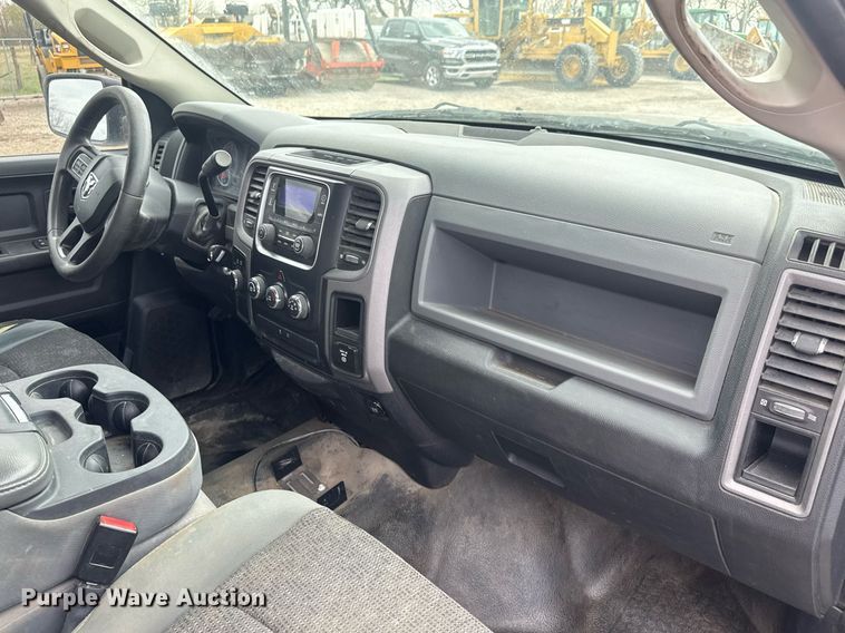 image for item EQ1254 2014 Dodge Ram 1500 Crew Cab pickup truck