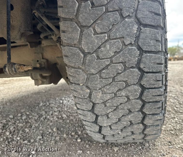 image for item EQ1254 2014 Dodge Ram 1500 Crew Cab pickup truck