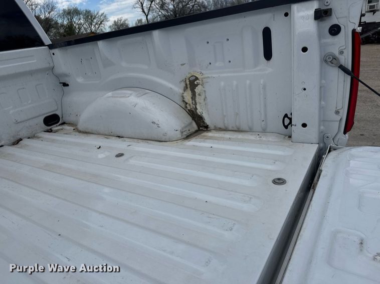 image for item EQ1255 2022 Ford F150 SuperCrew pickup truck