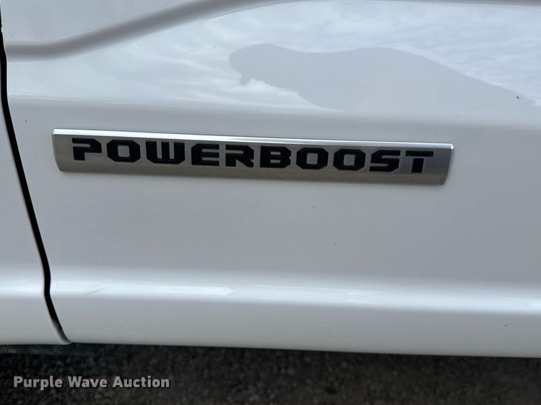 image for item EQ1255 2022 Ford F150 SuperCrew pickup truck