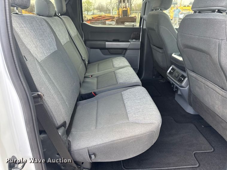 image for item EQ1255 2022 Ford F150 SuperCrew pickup truck