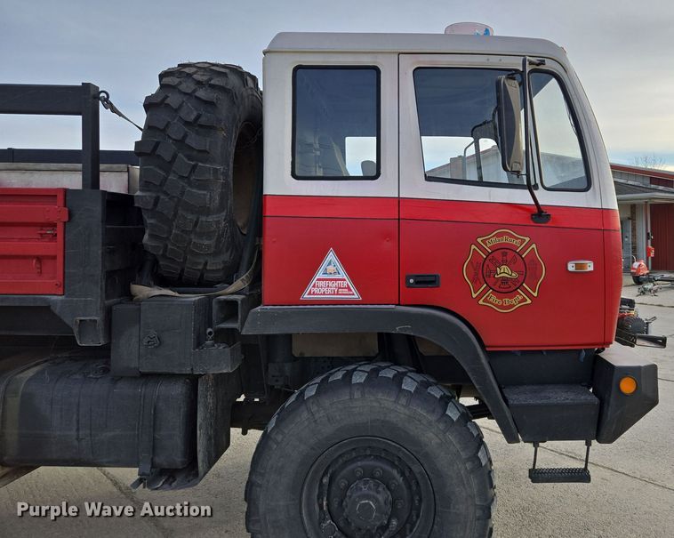 image for item EQ6894 1996 Stevenson  M-1078 brush fire truck