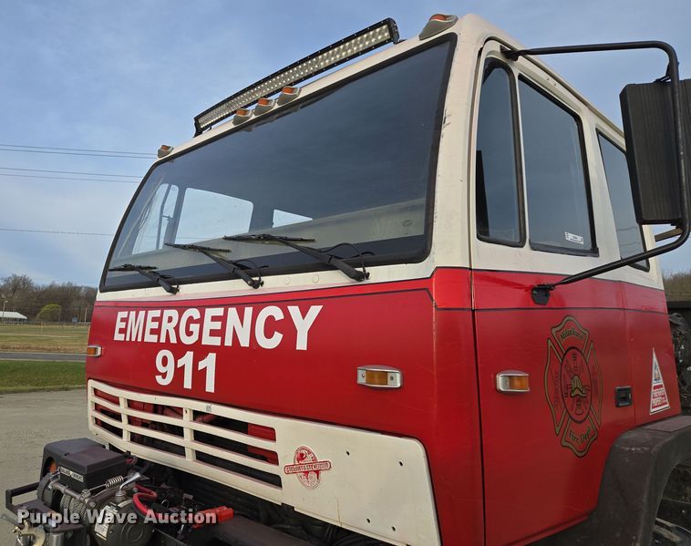 image for item EQ6894 1996 Stevenson  M-1078 brush fire truck