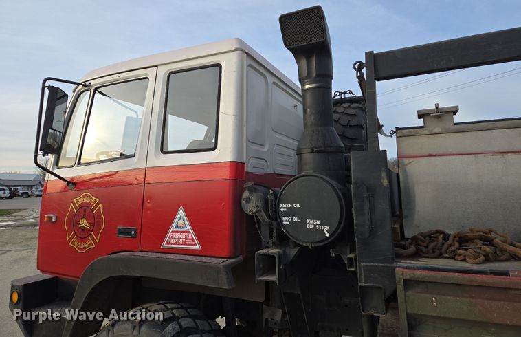 image for item EQ6894 1996 Stevenson  M-1078 brush fire truck