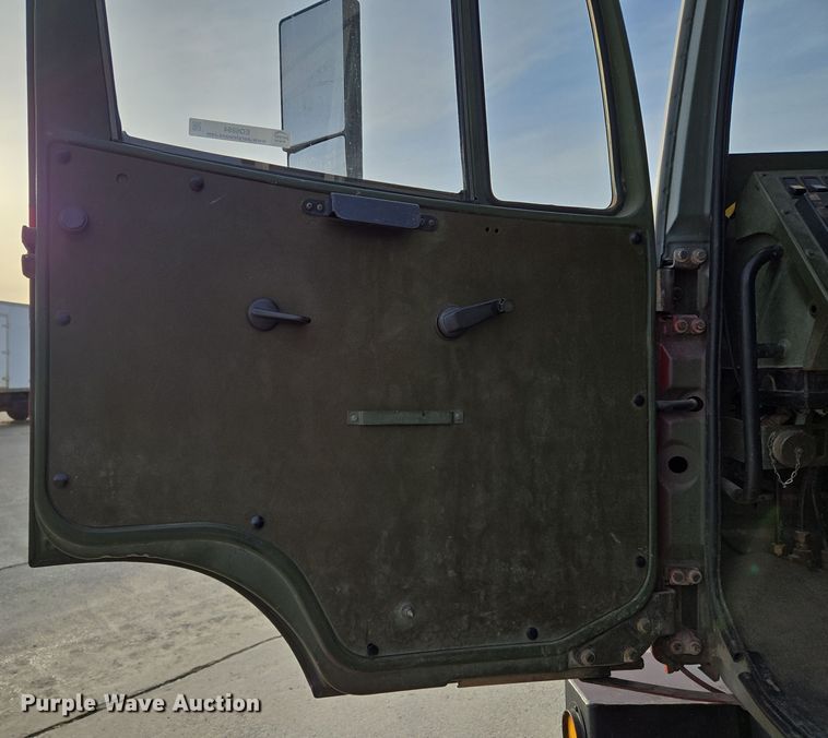 image for item EQ6894 1996 Stevenson  M-1078 brush fire truck