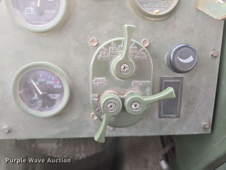 image for item EQ6894 1996 Stevenson  M-1078 brush fire truck