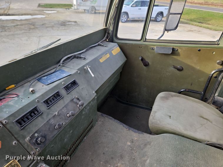 image for item EQ6894 1996 Stevenson  M-1078 brush fire truck