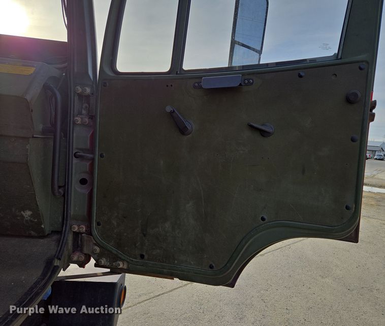 image for item EQ6894 1996 Stevenson  M-1078 brush fire truck