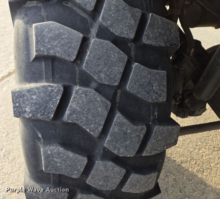 image for item EQ6894 1996 Stevenson  M-1078 brush fire truck