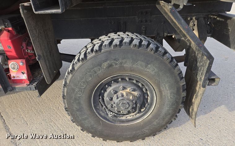 image for item EQ6894 1996 Stevenson  M-1078 brush fire truck