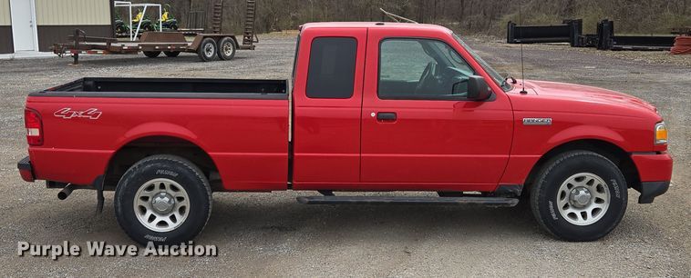 image for item EQ6898 2011 Ford  Ranger  SuperCab pickup truck