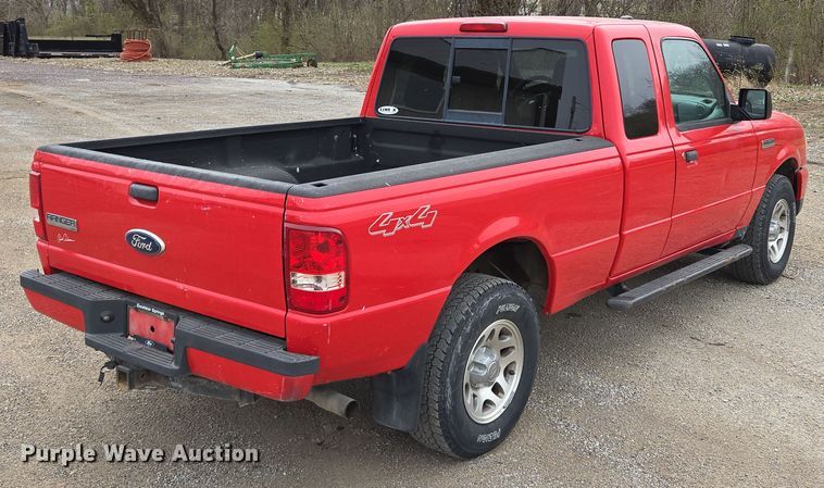 image for item EQ6898 2011 Ford  Ranger  SuperCab pickup truck