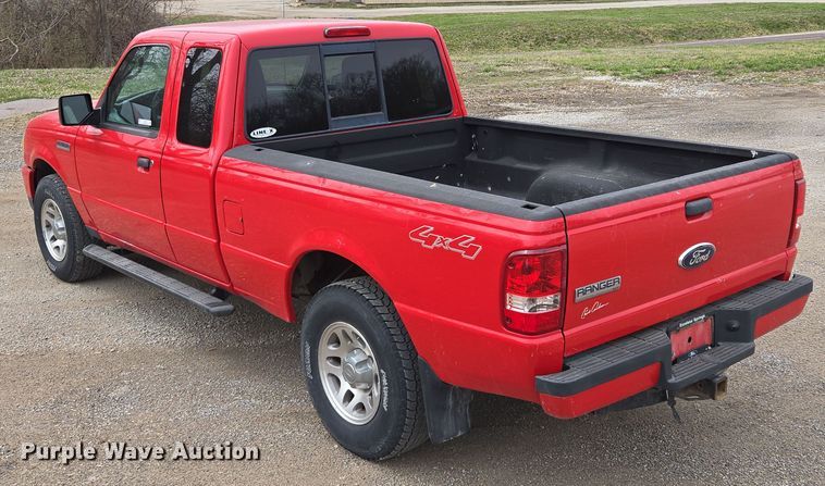 image for item EQ6898 2011 Ford  Ranger  SuperCab pickup truck