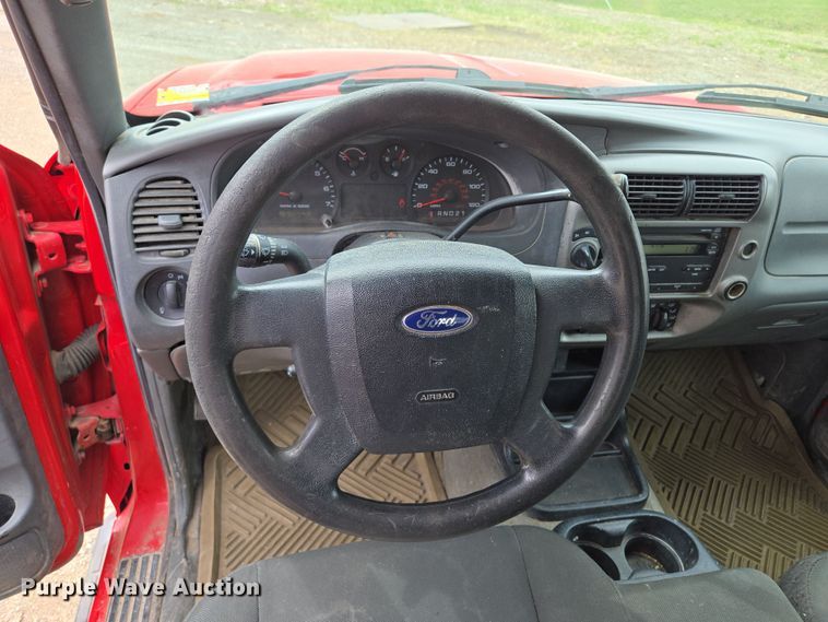 image for item EQ6898 2011 Ford  Ranger  SuperCab pickup truck