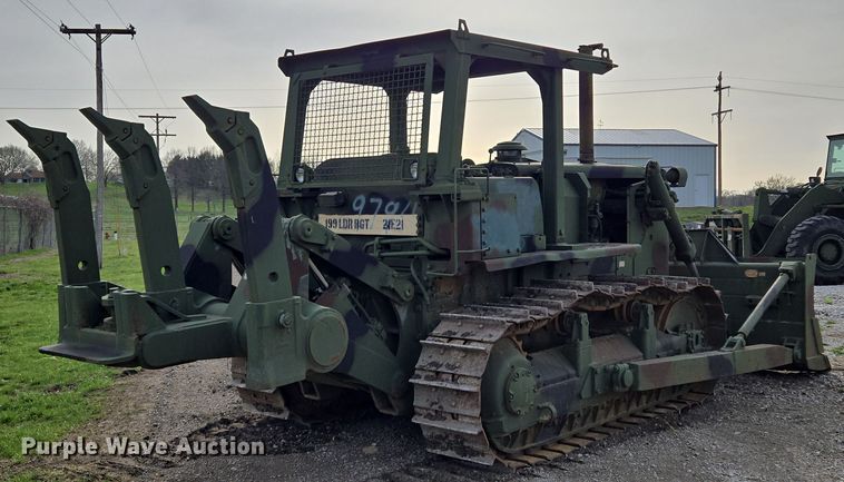 image for item EQ6956 1973 Caterpillar D7F dozer