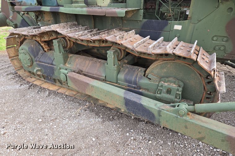 image for item EQ6956 1973 Caterpillar D7F dozer