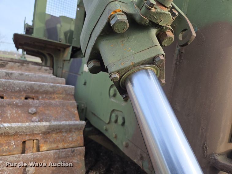 image for item EQ6956 1973 Caterpillar D7F dozer