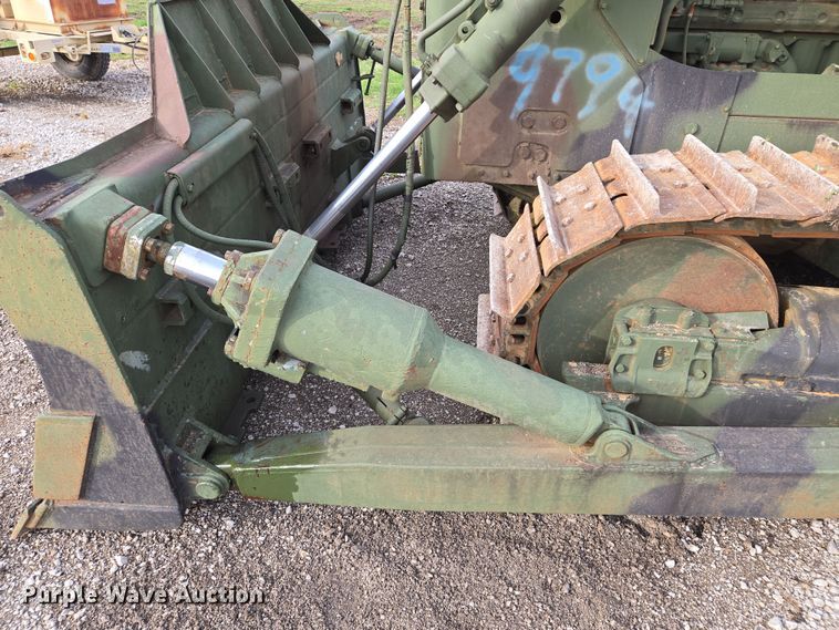 image for item EQ6956 1973 Caterpillar D7F dozer