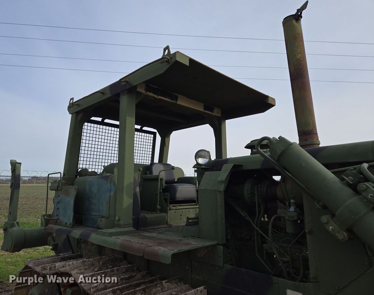 image for item EQ6956 1973 Caterpillar D7F dozer