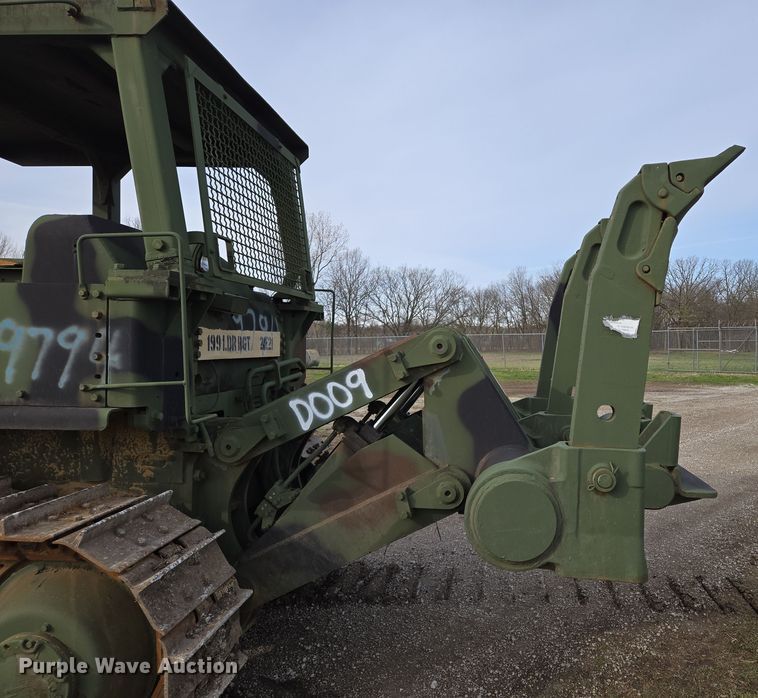 image for item EQ6956 1973 Caterpillar D7F dozer