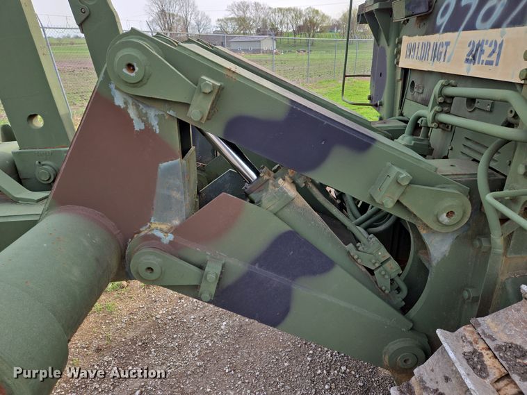 image for item EQ6956 1973 Caterpillar D7F dozer