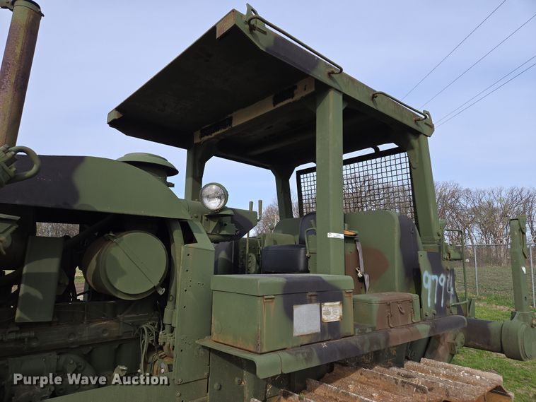image for item EQ6956 1973 Caterpillar D7F dozer