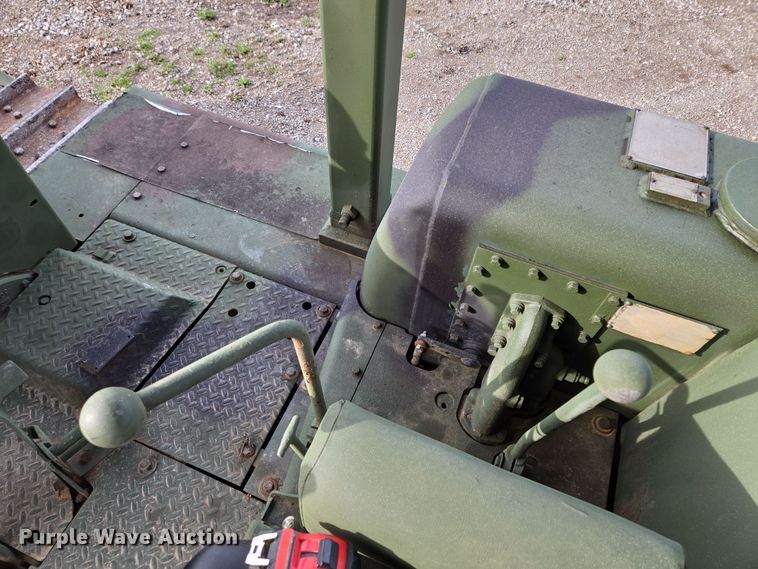 image for item EQ6956 1973 Caterpillar D7F dozer