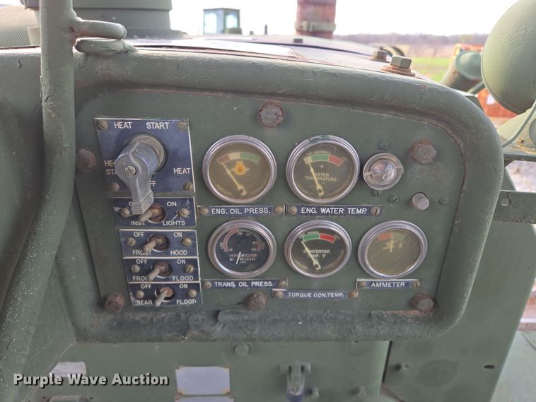 image for item EQ6956 1973 Caterpillar D7F dozer