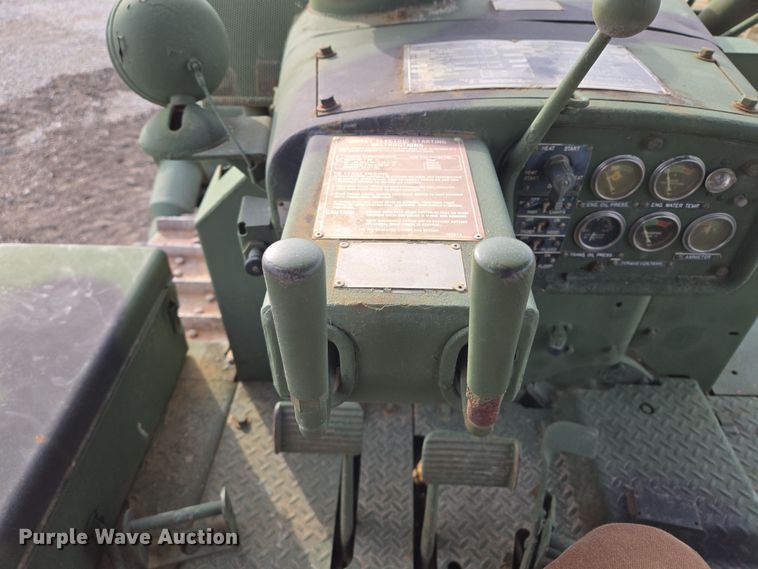 image for item EQ6956 1973 Caterpillar D7F dozer