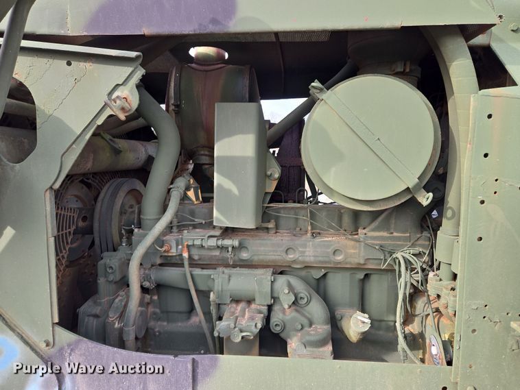 image for item EQ6956 1973 Caterpillar D7F dozer